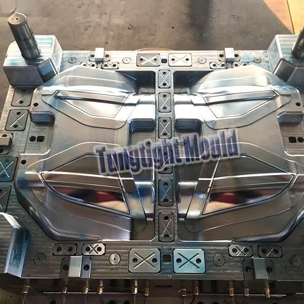 light mould